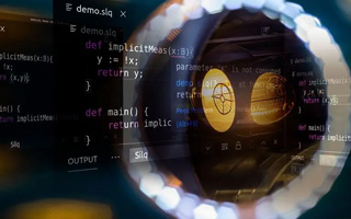 锦州 api php源码,下载的php源码怎么运行呢？